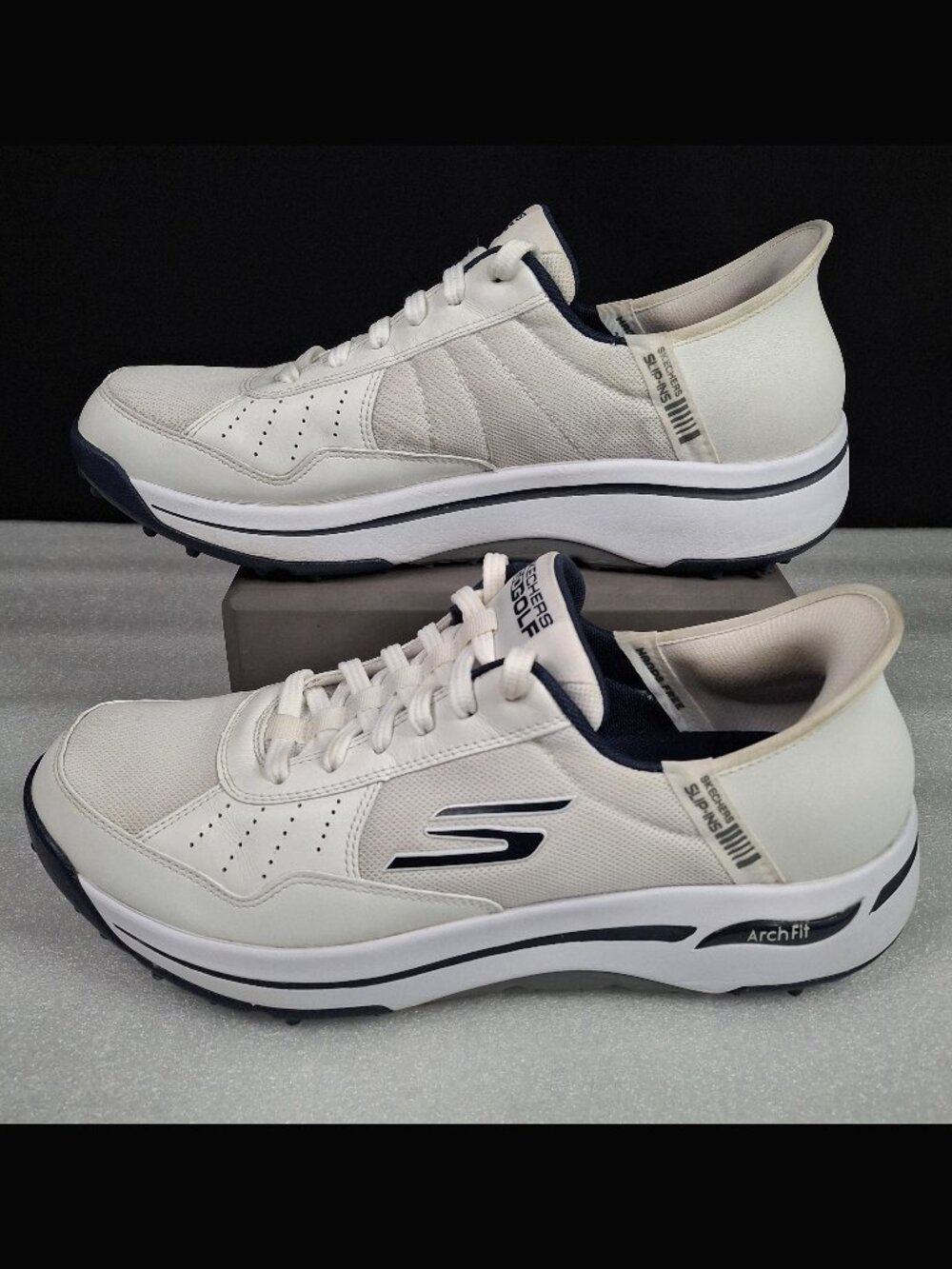 Skechers GO GOLF Arch Fit Shoes Men's Size 12 White Arch Fit Slip-Ins